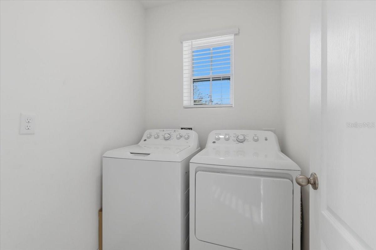 812 BROOKLET DR, DAVENPORT, FL — photo 10