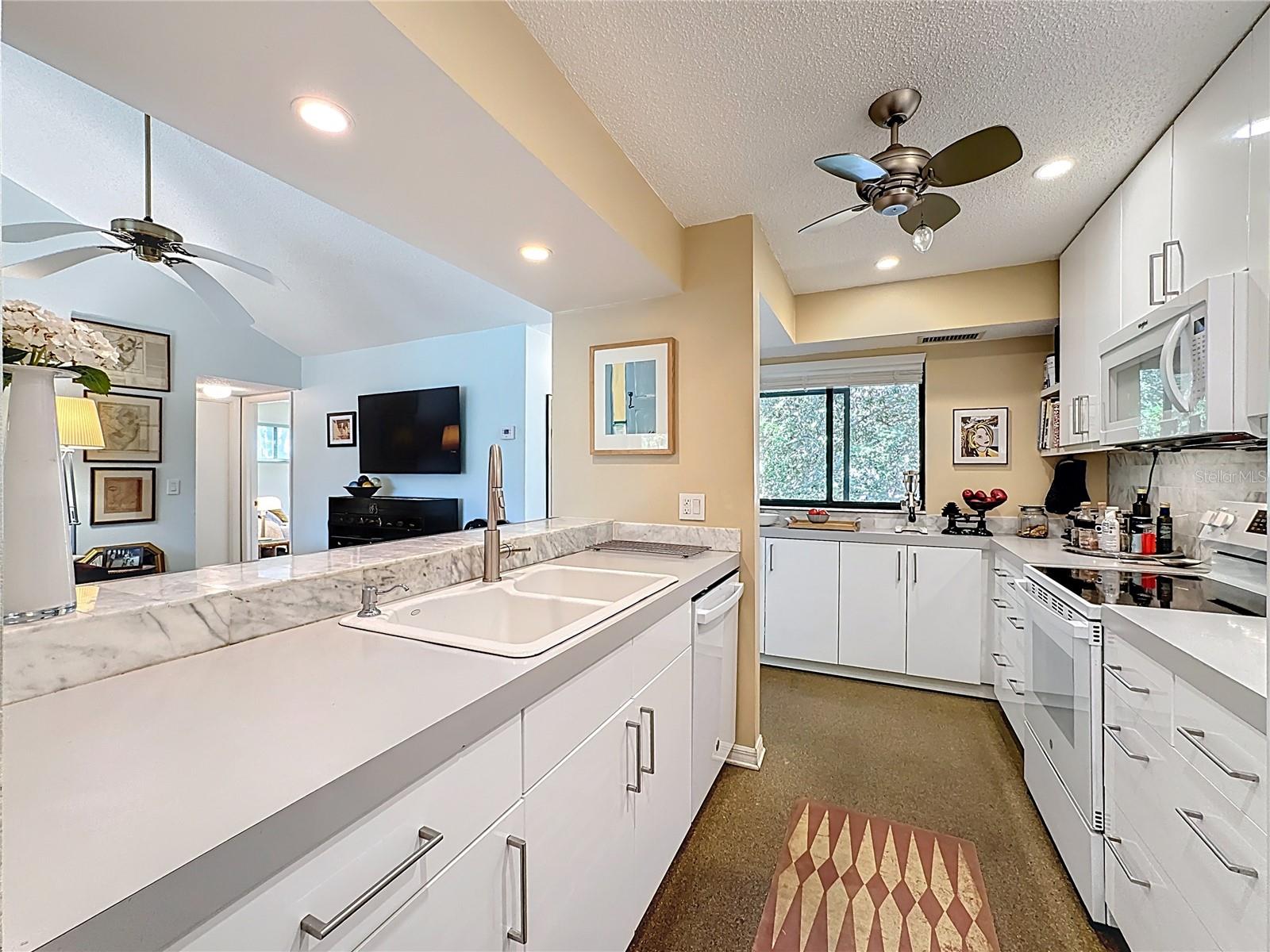 1717 PELICAN COVE RD #GL434, SARASOTA, FL — photo 9
