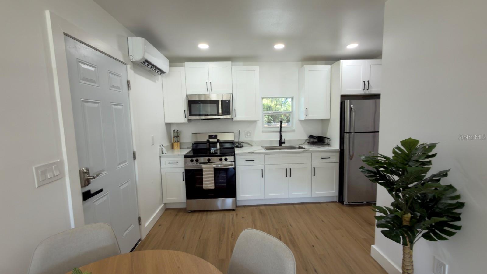 1922 HILLCREST ST, ORLANDO, FL — photo 21