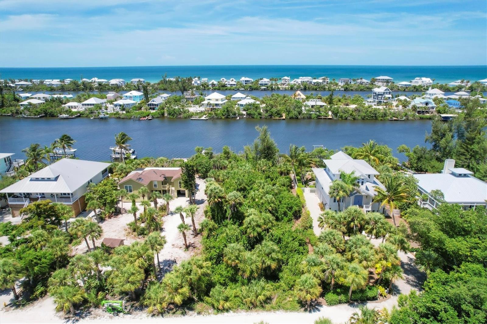 211 KETTLE HARBOR DR, PLACIDA, FL — photo 4