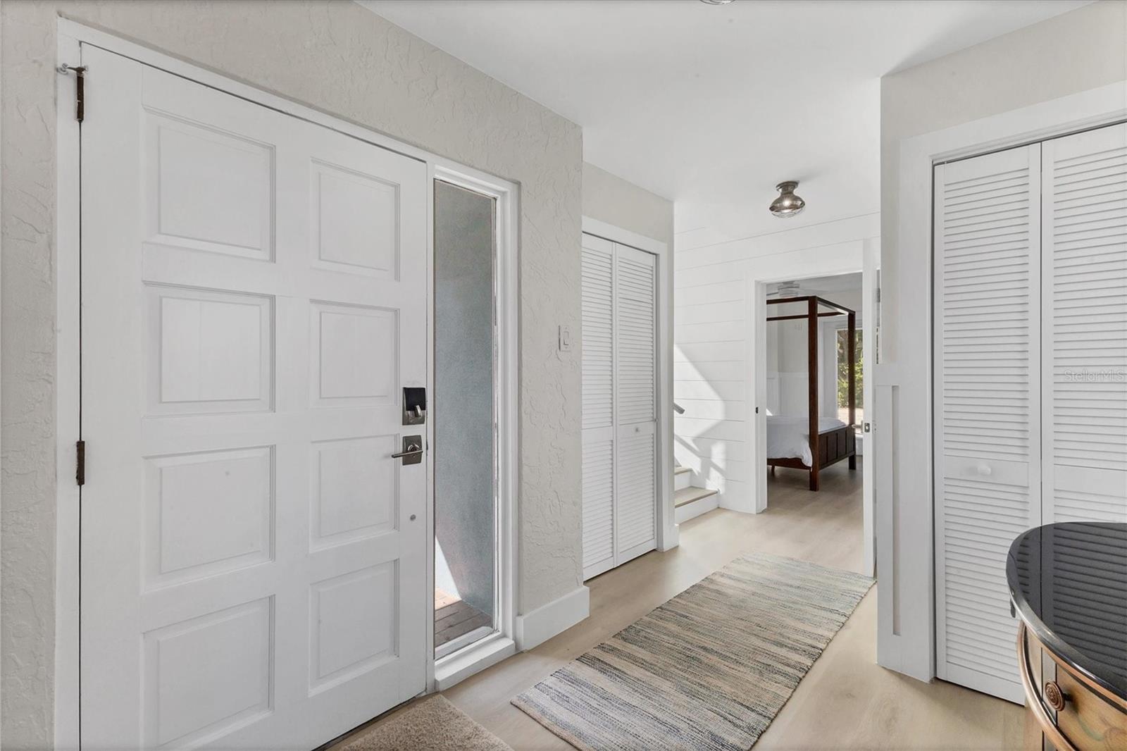 825 TARAWITT DR, LONGBOAT KEY, FL — photo 8