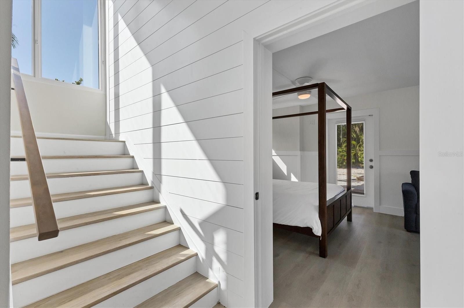 825 TARAWITT DR, LONGBOAT KEY, FL — photo 9