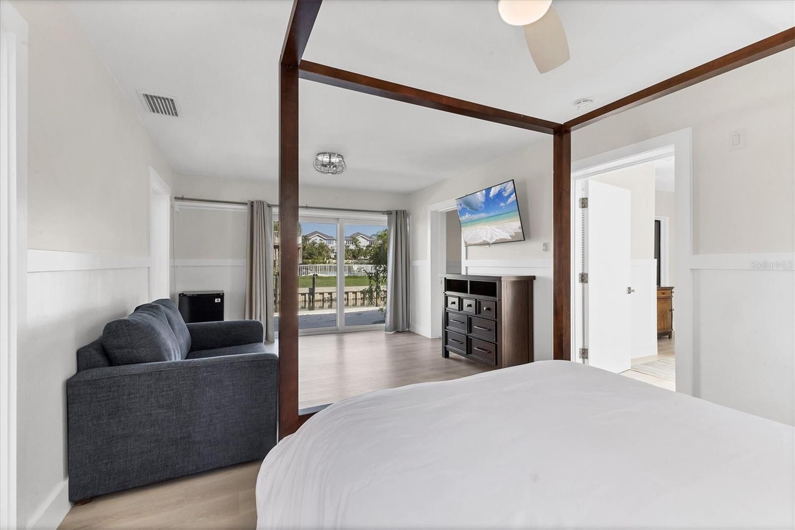 825 TARAWITT DR, LONGBOAT KEY, FL — photo 27