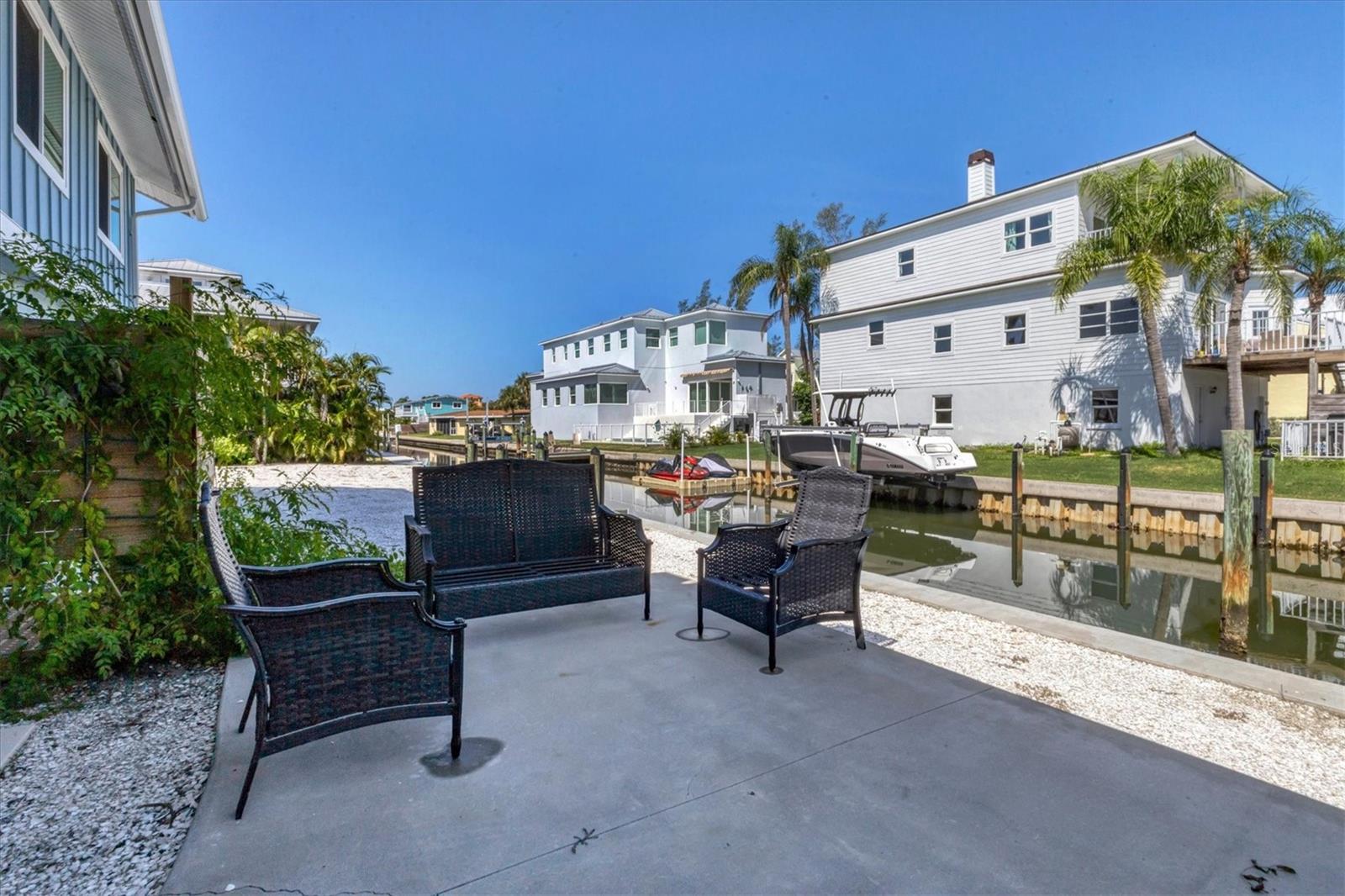 825 TARAWITT DR, LONGBOAT KEY, FL — photo 34