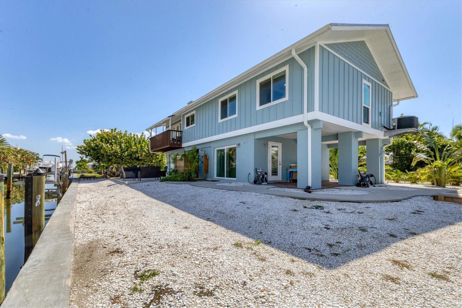 825 TARAWITT DR, LONGBOAT KEY, FL — photo 38