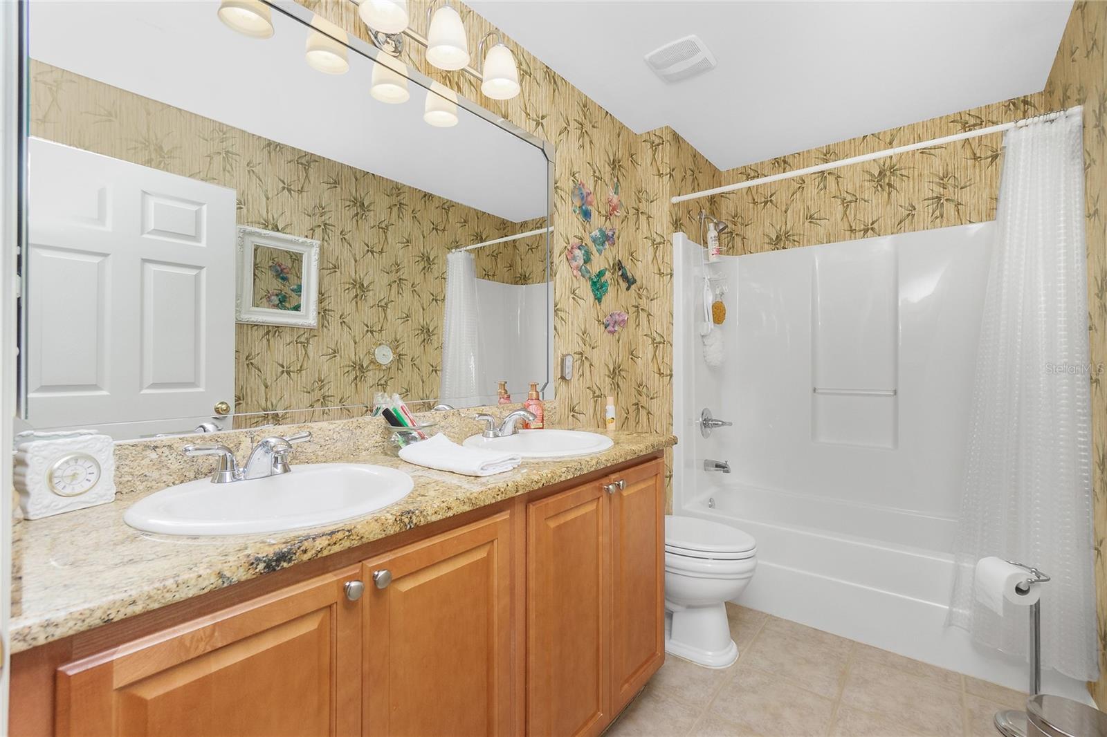 13136 SW PEMBROKE CIR N, LAKE SUZY, FL — photo 27