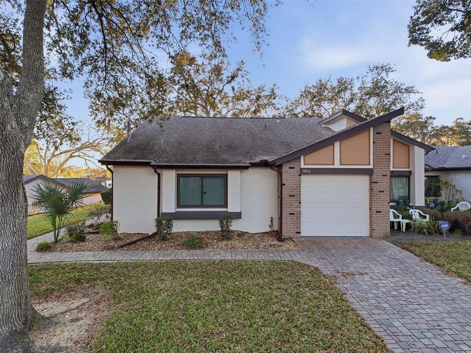 7406 HEATHER WALK DR, WEEKI WACHEE, FL — photo 12