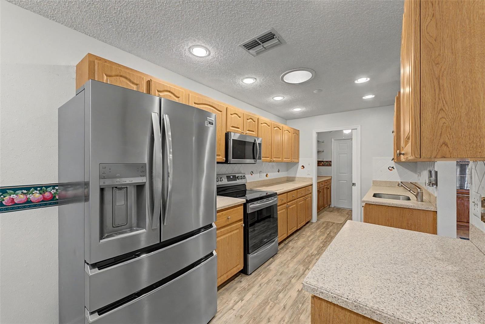 7406 HEATHER WALK DR, WEEKI WACHEE, FL — photo 31