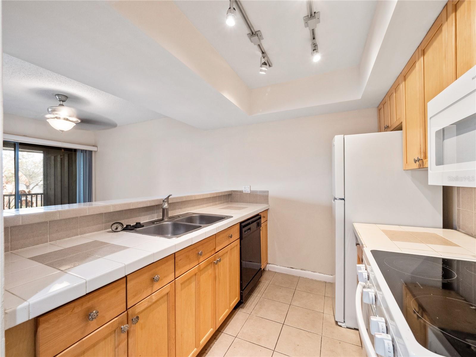 5789 PEREGRINE AVE #30-C10-2, ORLANDO, FL — photo 7