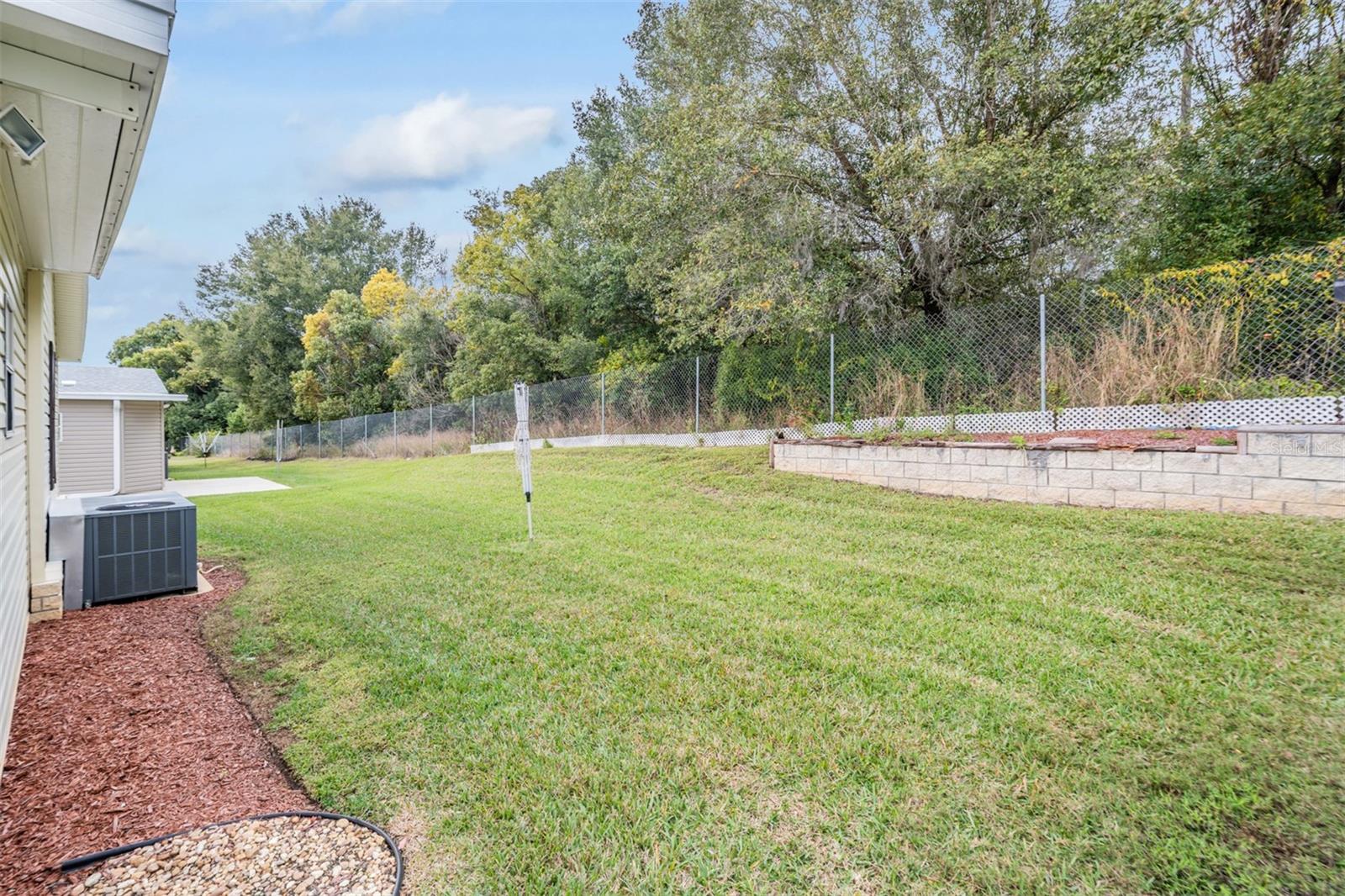 37443 GILL AVE, ZEPHYRHILLS, FL — photo 15