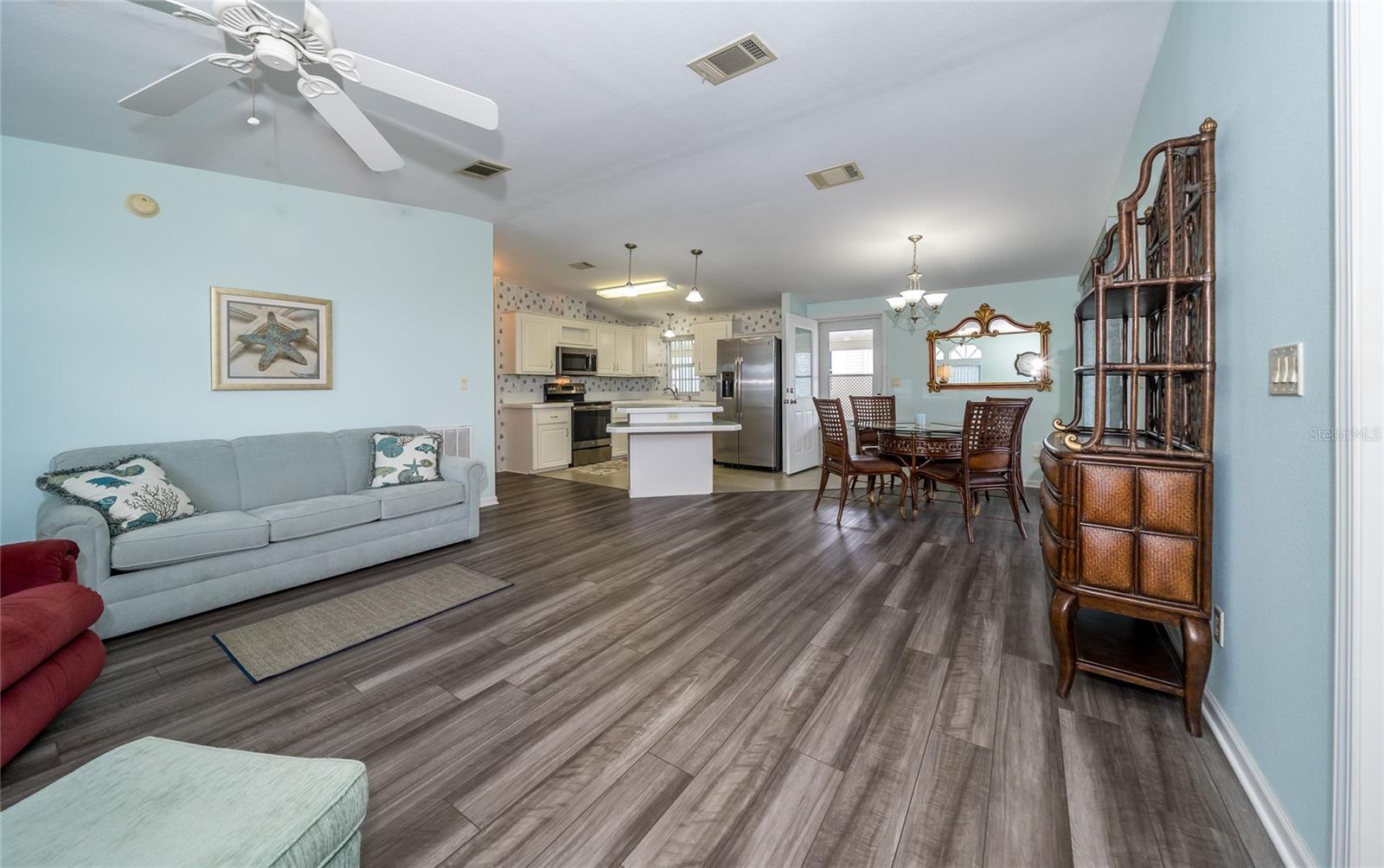 37443 GILL AVE, ZEPHYRHILLS, FL — photo 28