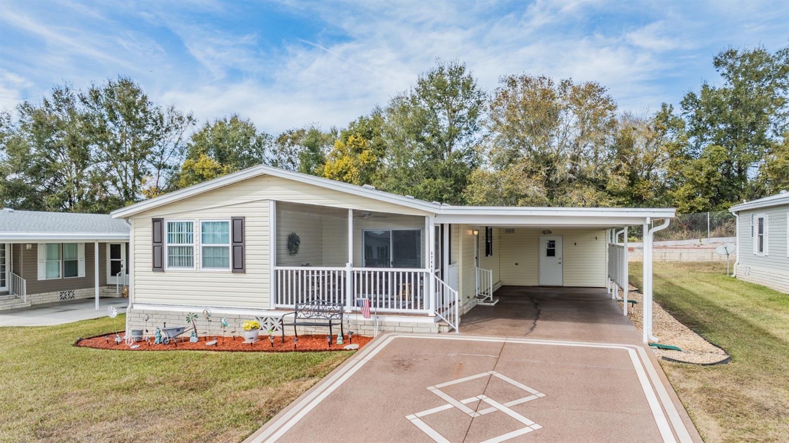 37443 GILL AVE, ZEPHYRHILLS, FL — photo 36