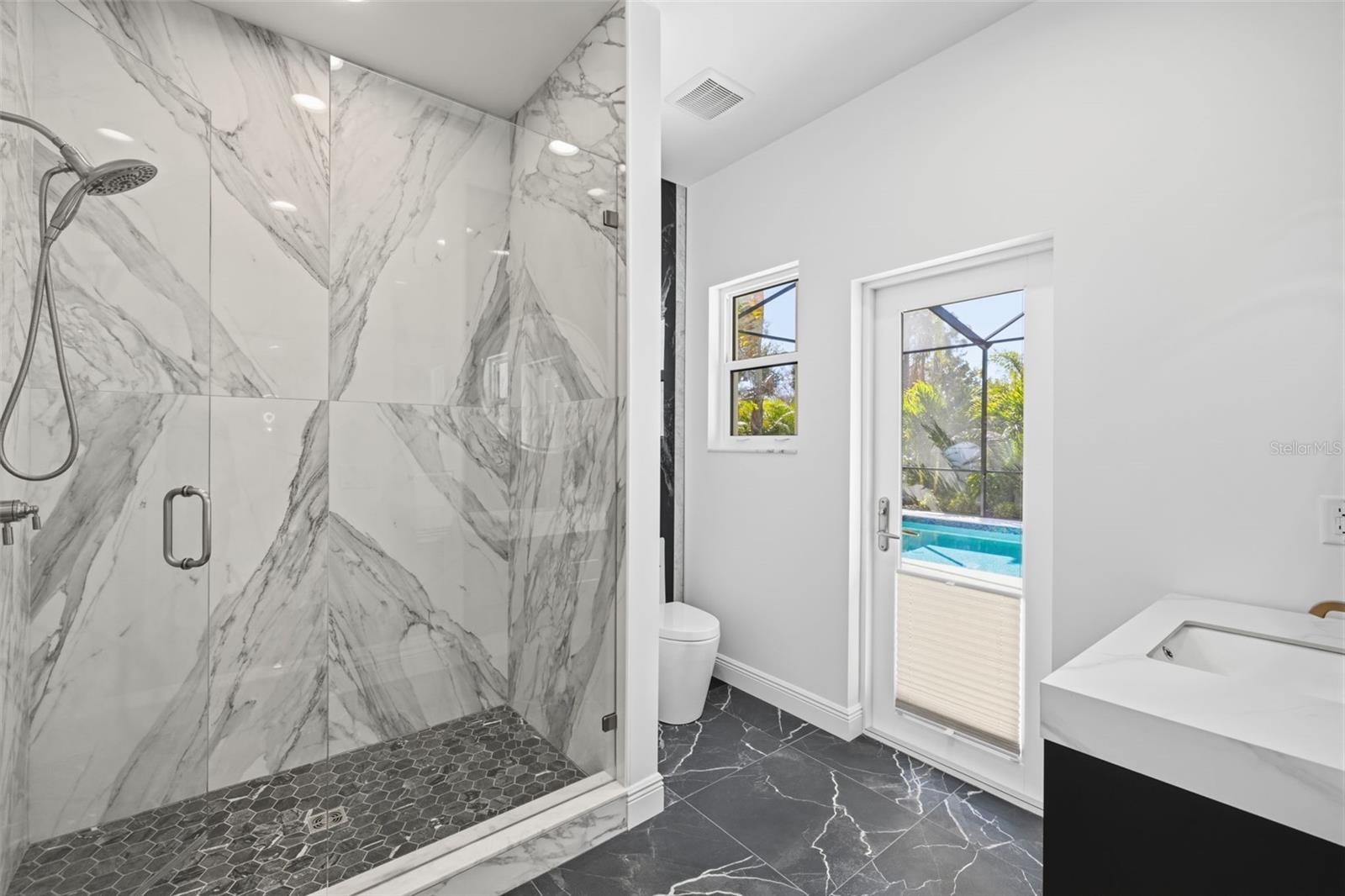 639 43RD AVE N, ST PETERSBURG, FL — photo 23