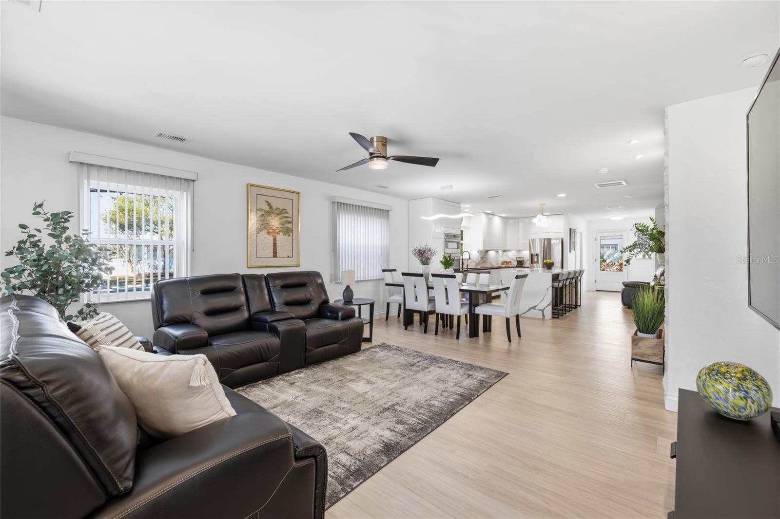 639 43RD AVE N, ST PETERSBURG, FL — photo 46