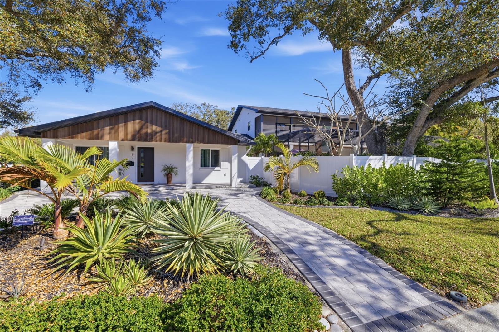 639 43RD AVE N, ST PETERSBURG, FL — photo 56