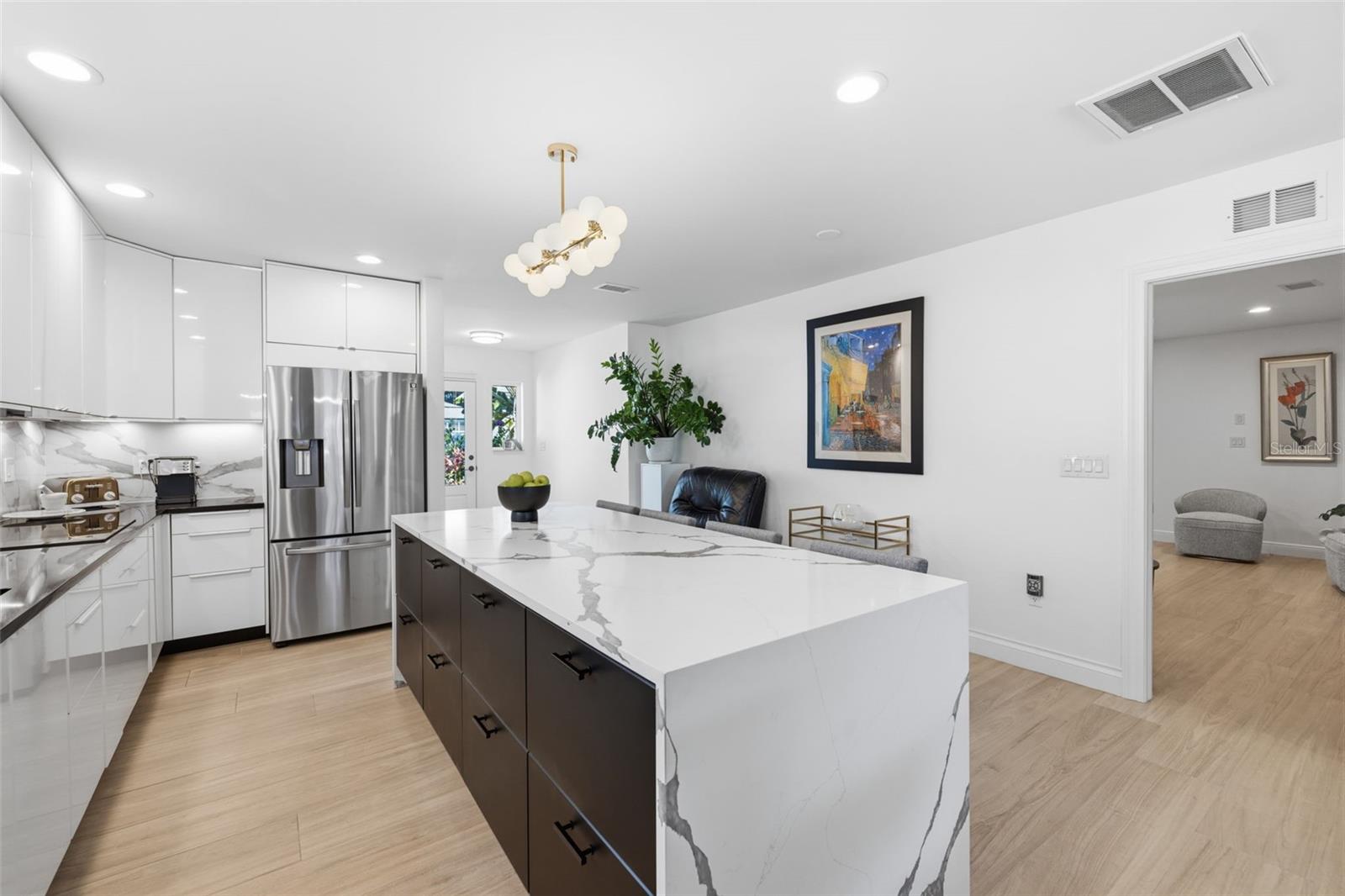 639 43RD AVE N, ST PETERSBURG, FL — photo 68