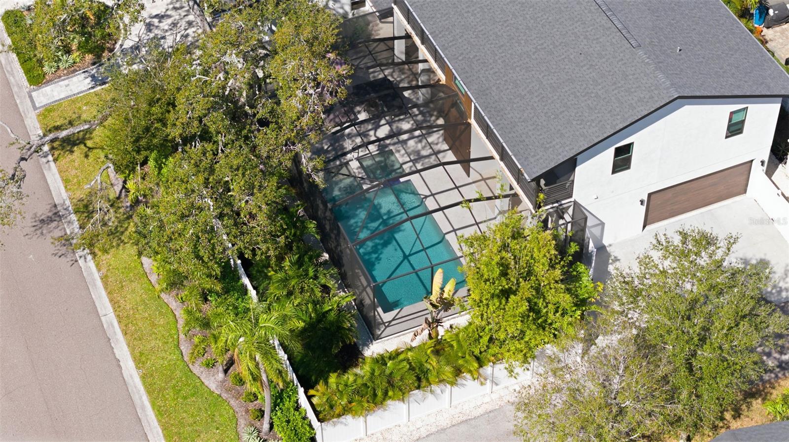 639 43RD AVE N, ST PETERSBURG, FL — photo 87