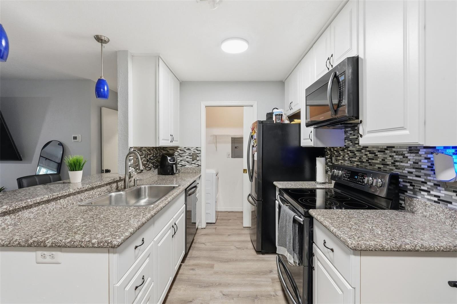 10265 GANDY BLVD N #1415, ST PETERSBURG, FL — photo 8