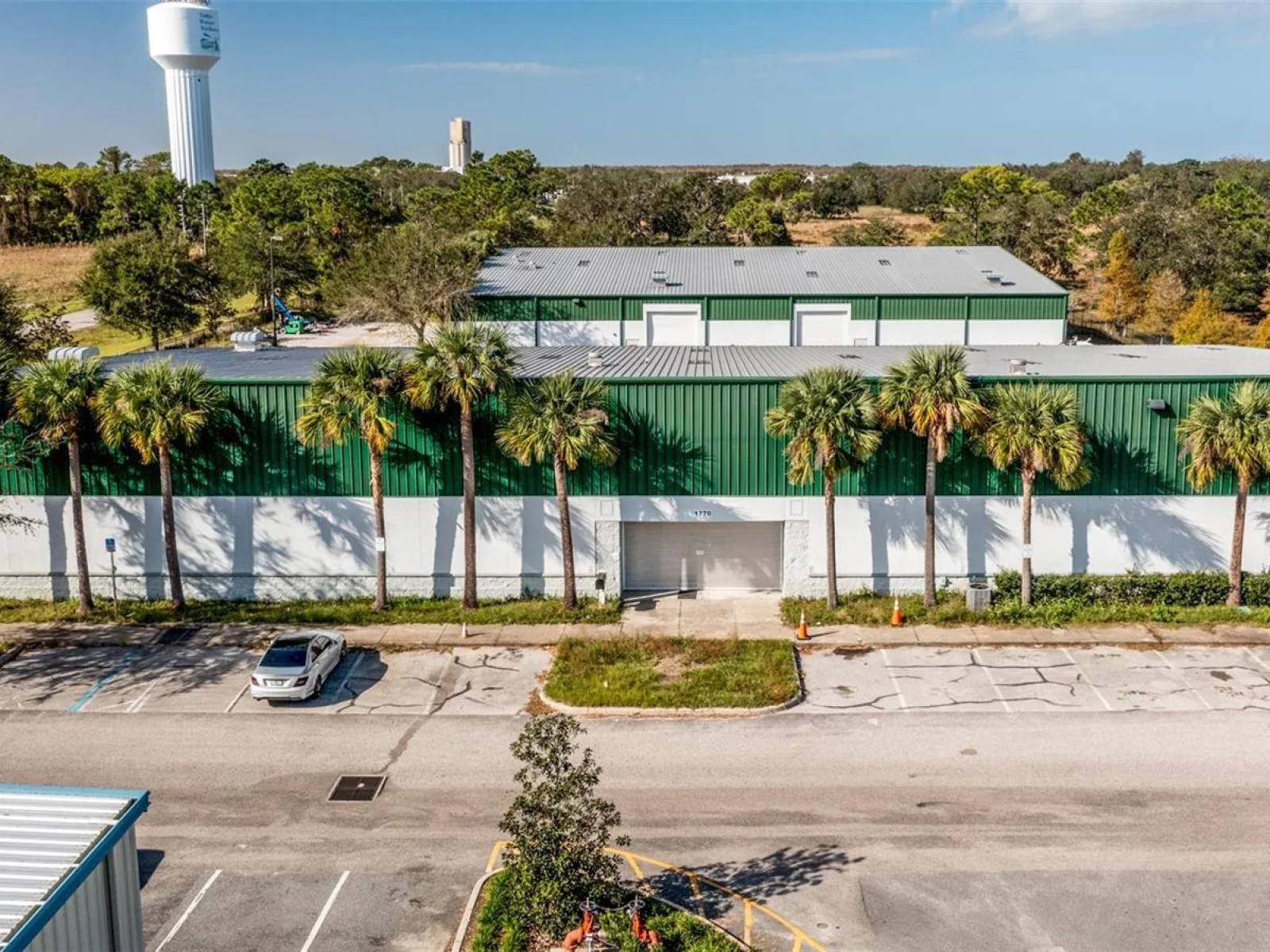 1770 BUSINESS CENTER LN, KISSIMMEE, FL — photo 2