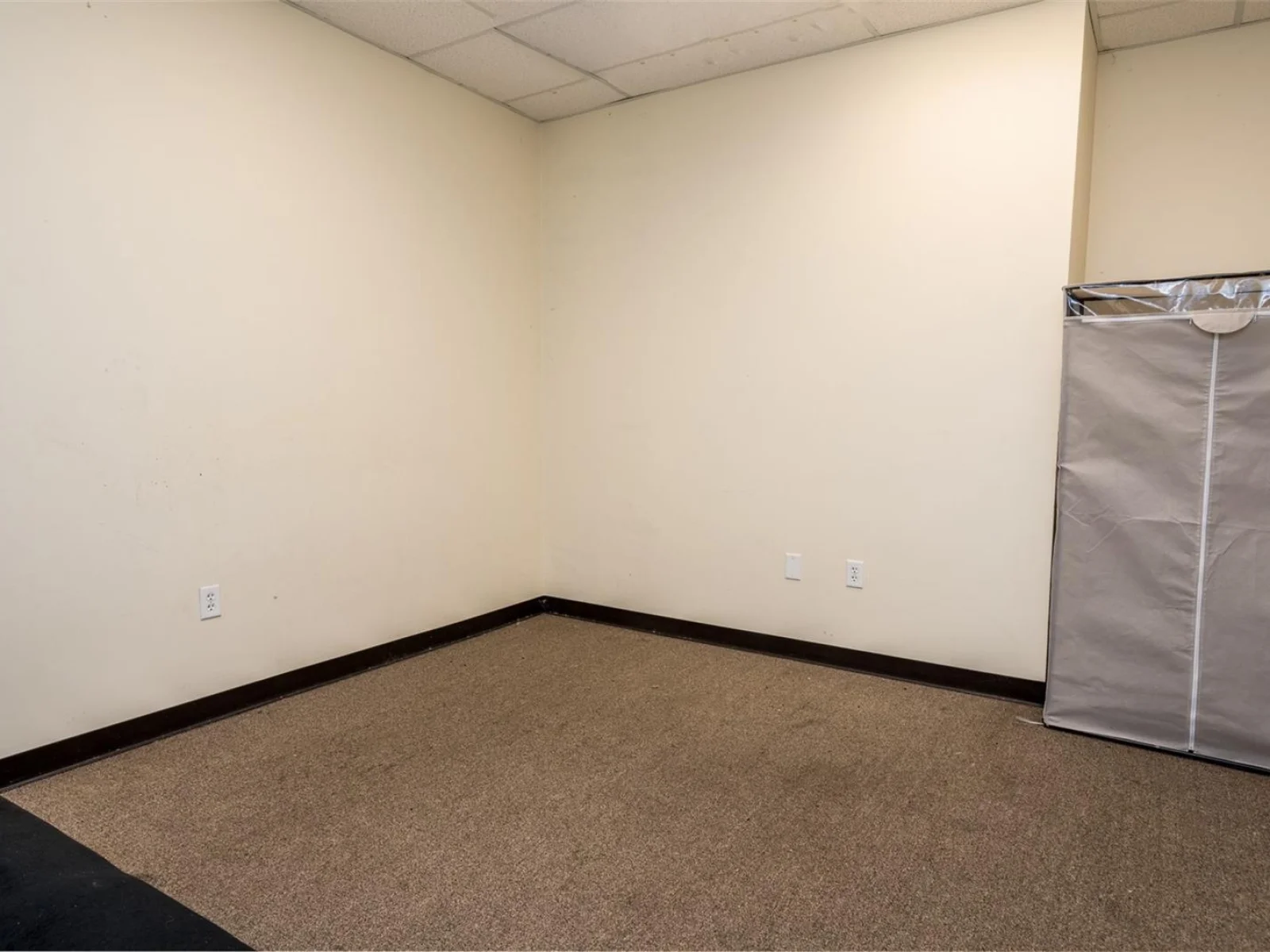 1770 BUSINESS CENTER LN, KISSIMMEE, FL — photo 16