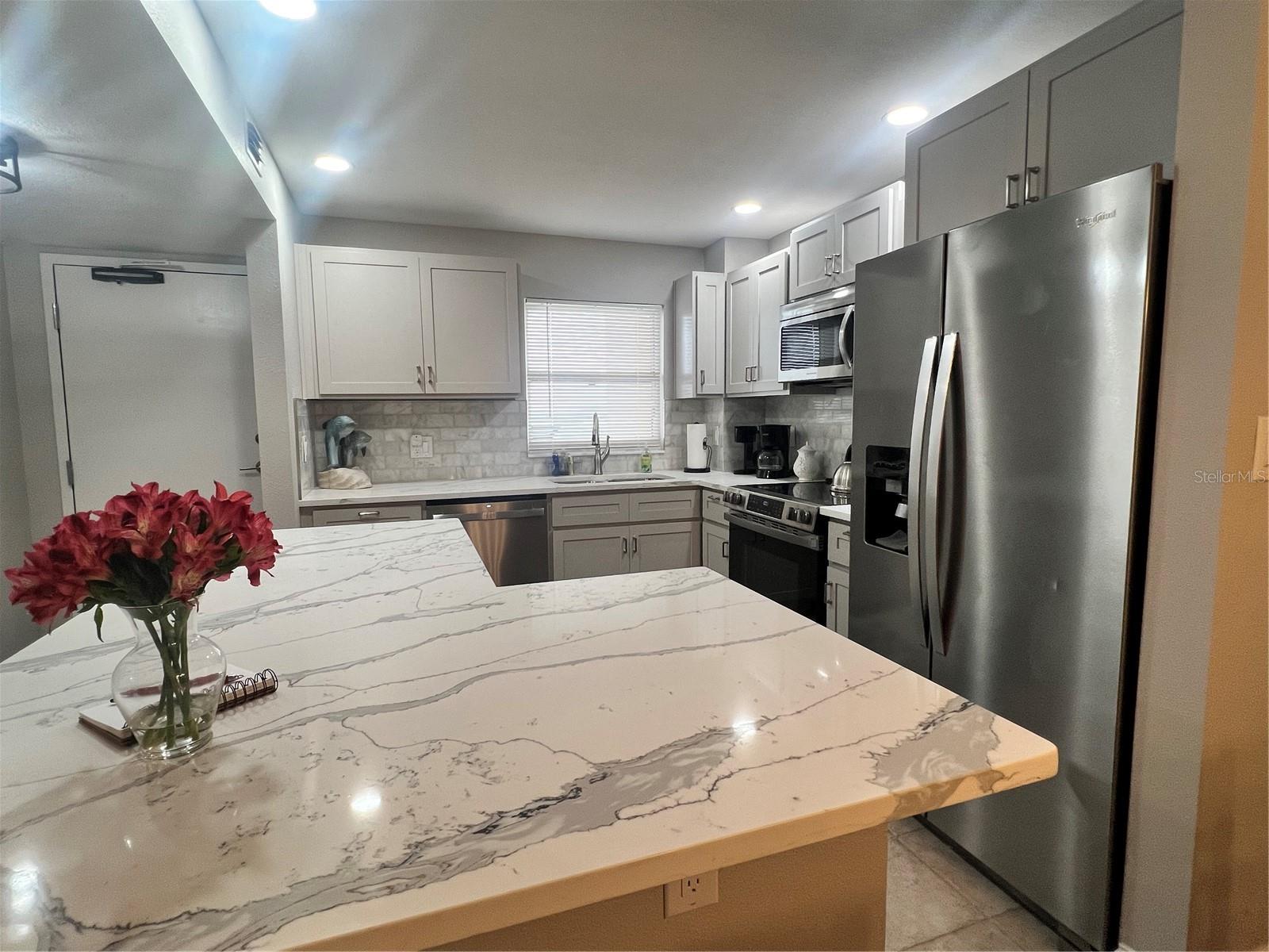 1270 GULF BLVD #1403, CLEARWATER, FL — photo 9