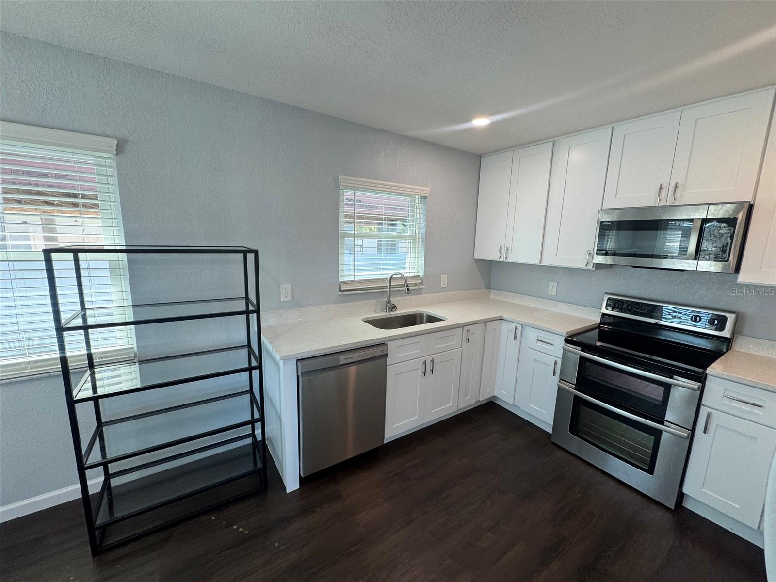 3600 ALABAMA AVE NE, ST PETERSBURG, FL — photo 8
