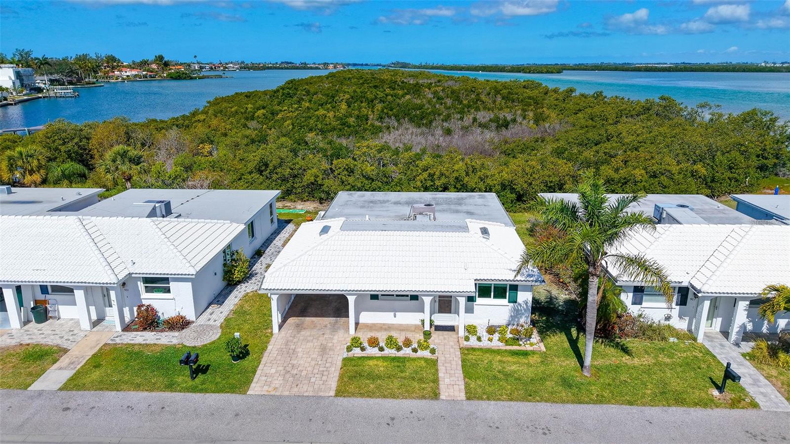 , LONGBOAT KEY, FL