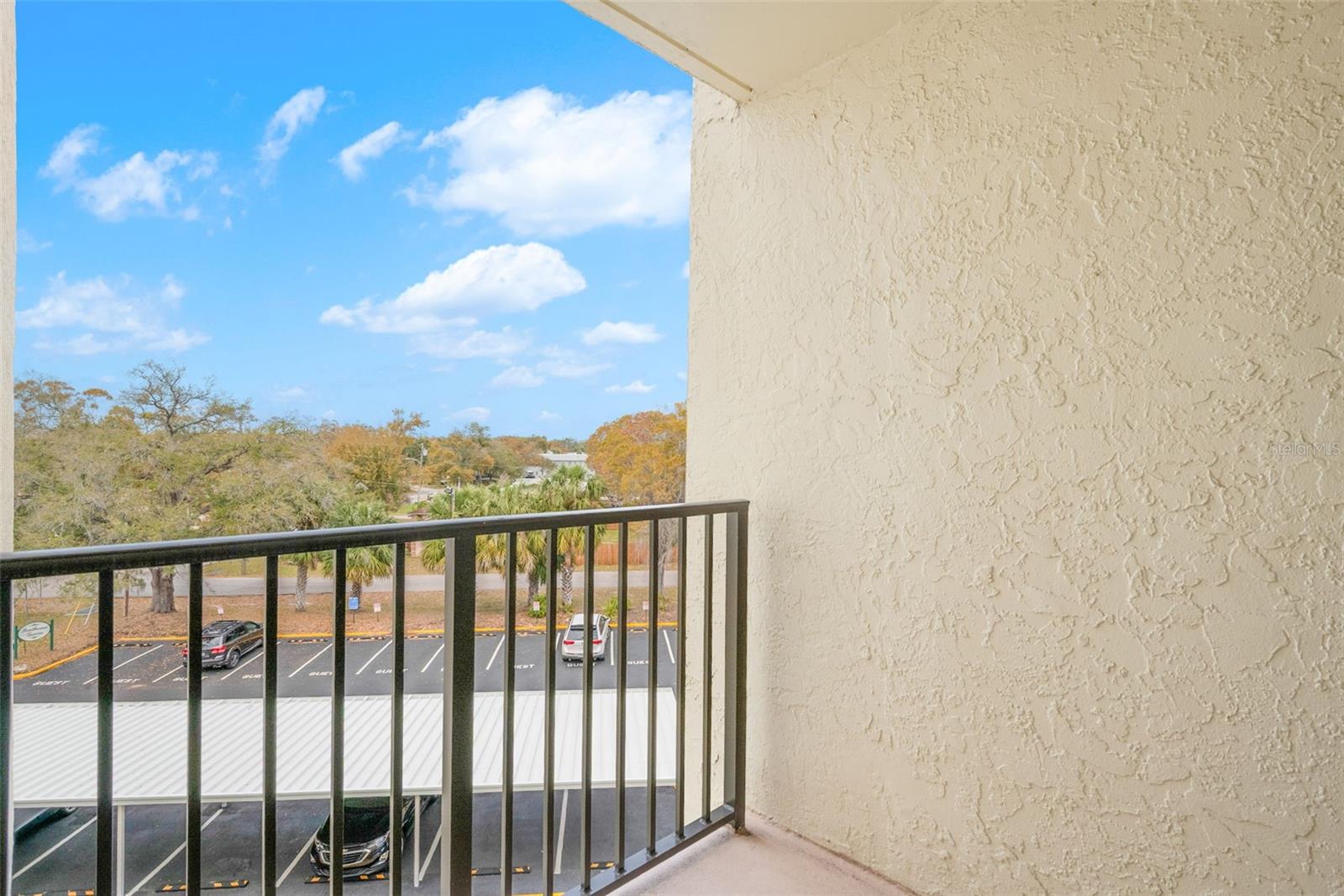 225 COUNTRY CLUB DR #F-1401, LARGO, FL — photo 24
