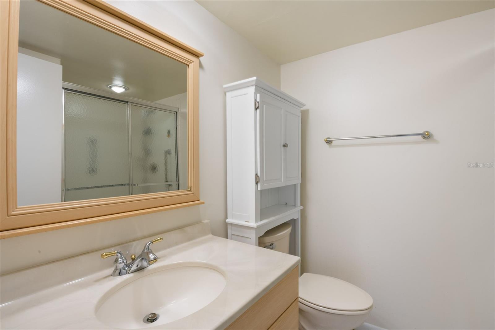 225 COUNTRY CLUB DR #F-1401, LARGO, FL — photo 25