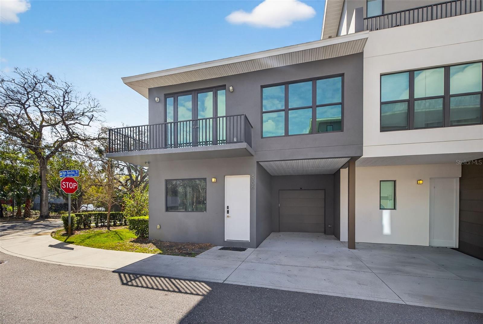 8706 PALM RANCHES PL, TAMPA, FL