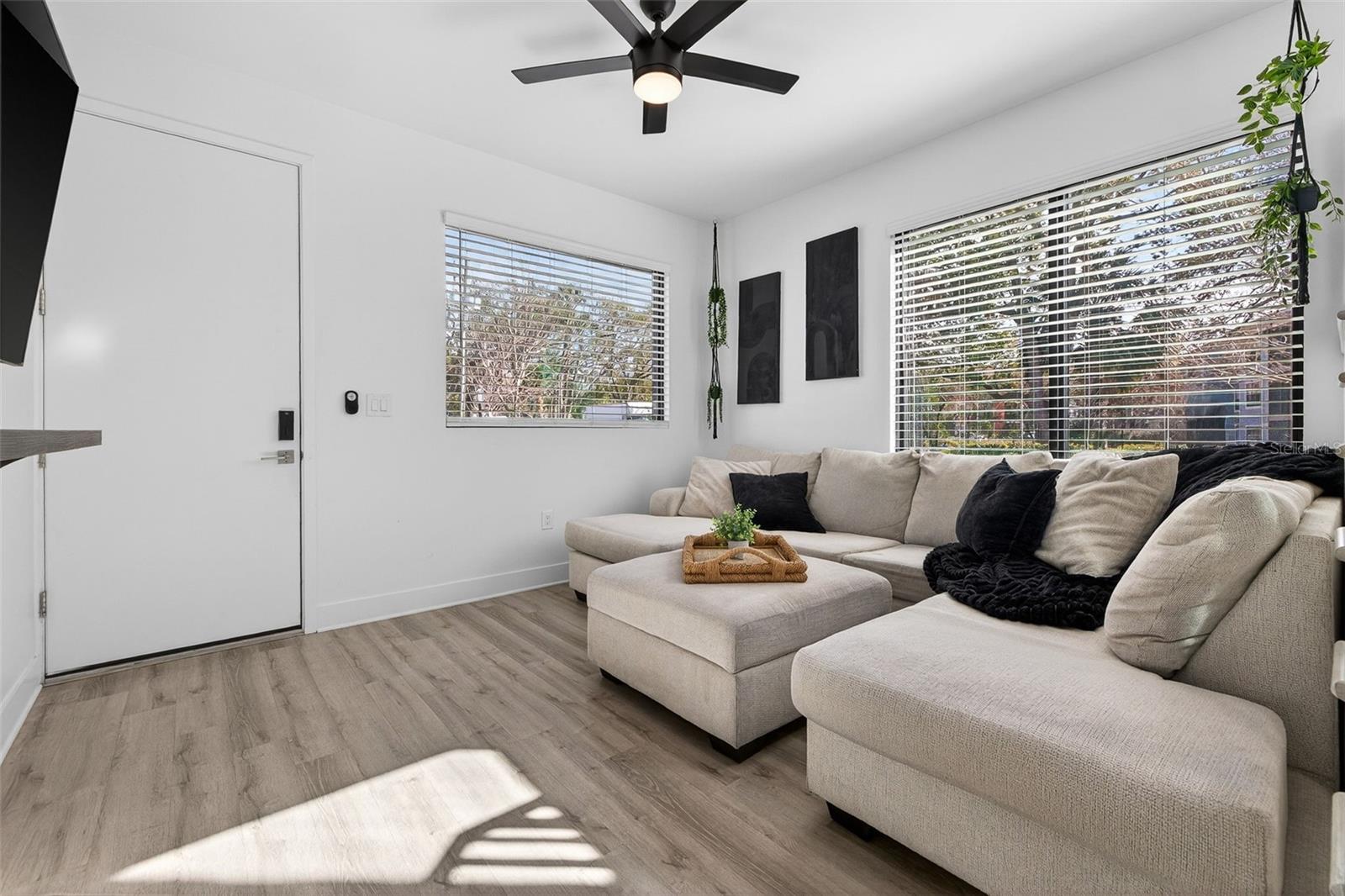 8706 PALM RANCHES PL, TAMPA, FL — photo 6