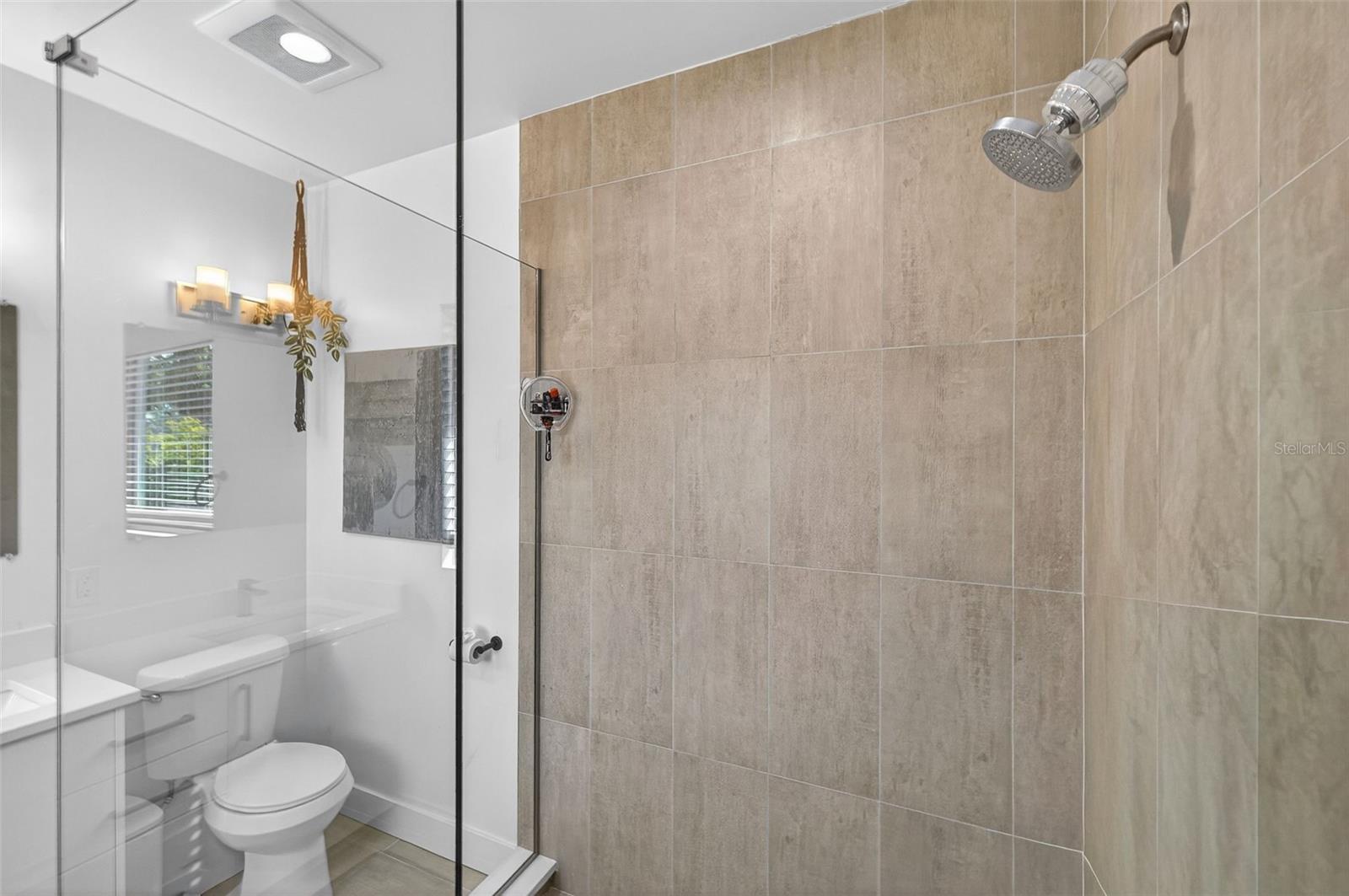 8706 PALM RANCHES PL, TAMPA, FL — photo 23