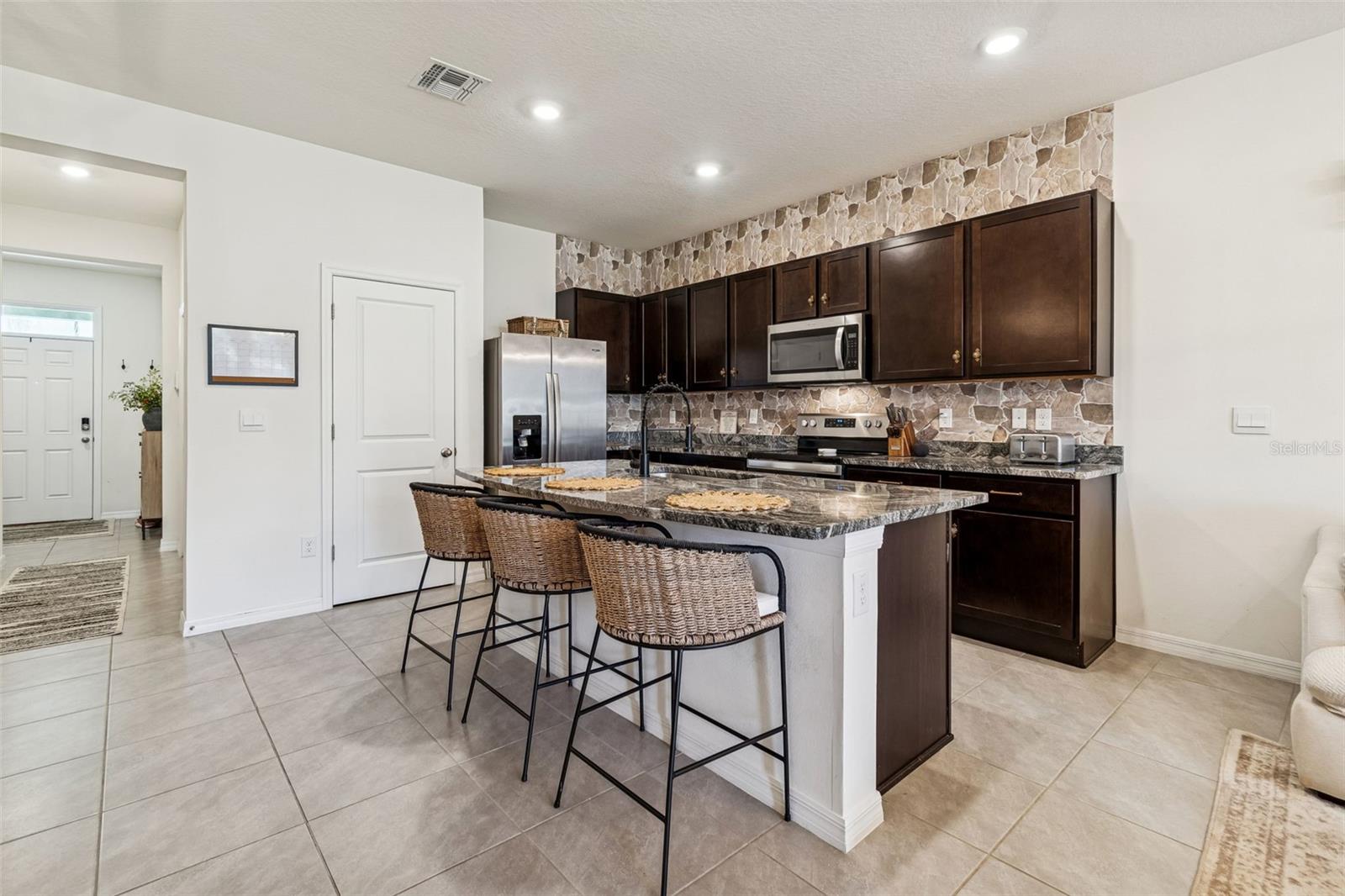 11032 CRESCENT DEER DR, LAND O LAKES, FL — photo 12
