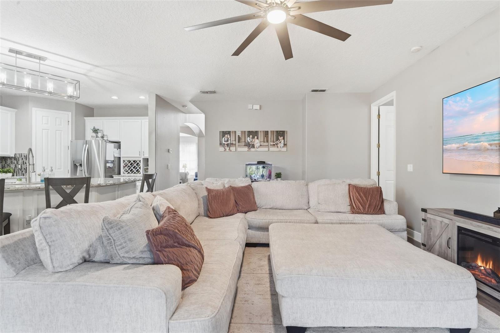 119 ELISSAR DR, DEBARY, FL — photo 8