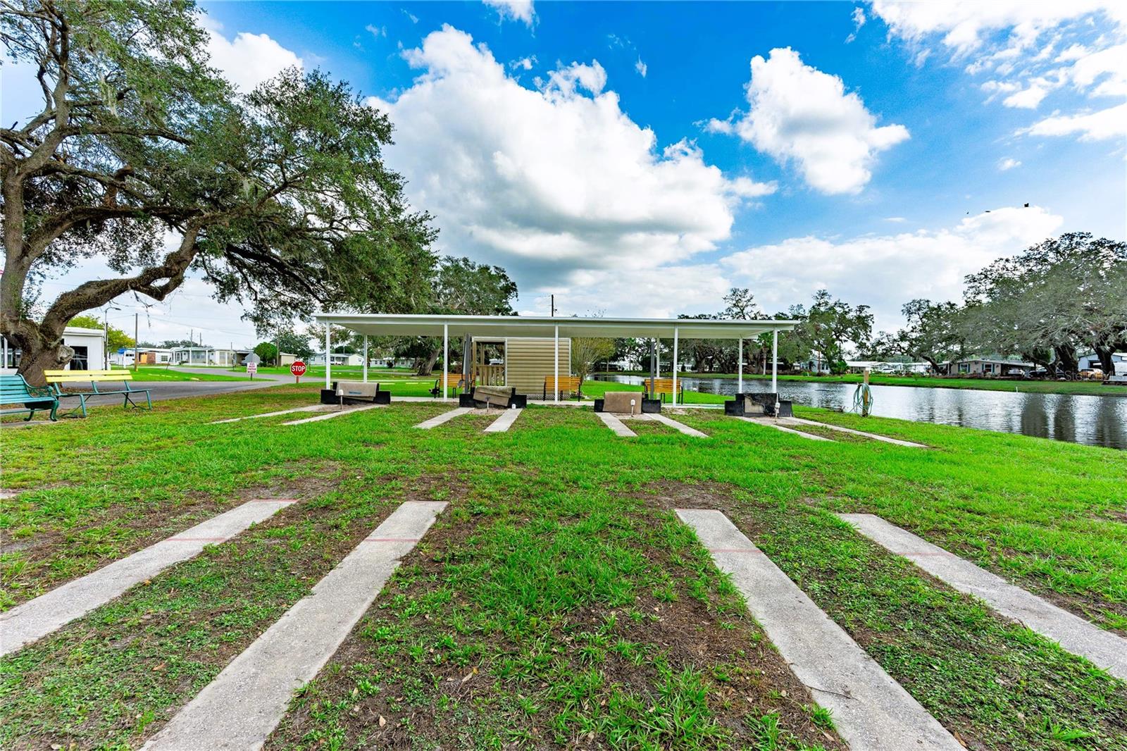 37332 SANDRA AVE, ZEPHYRHILLS, FL — photo 49
