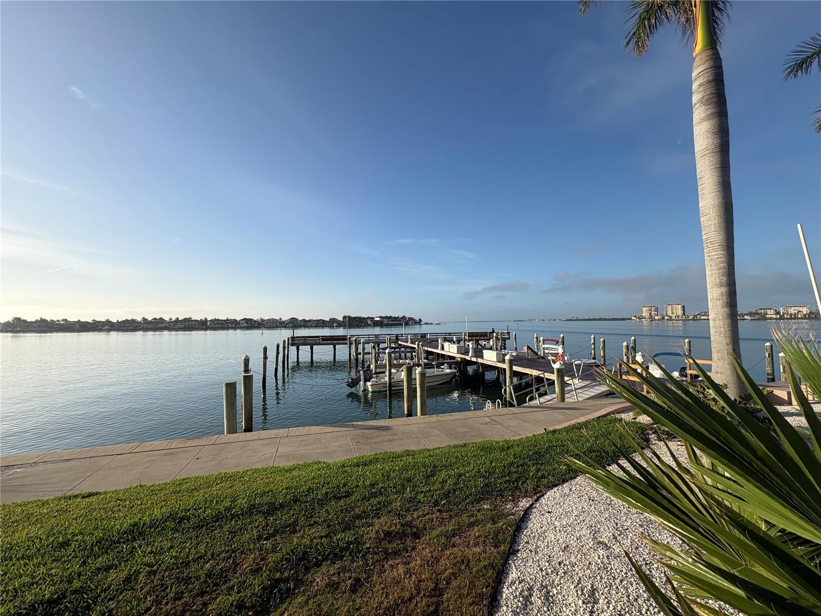 5220 BRITTANY DR S #803, ST PETERSBURG, FL — photo 42