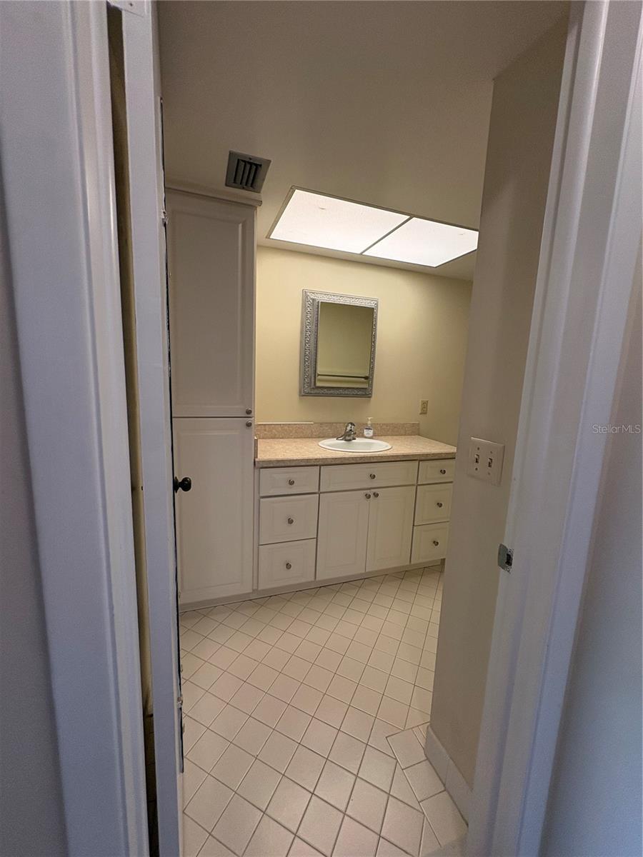 5220 BRITTANY DR S #803, ST PETERSBURG, FL — photo 19