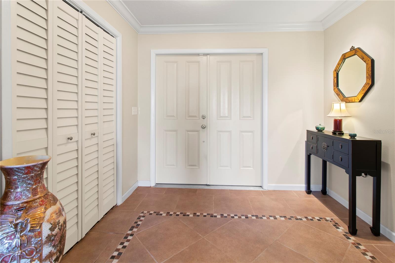 7926 CYPRESS LAKE DR, SARASOTA, FL — photo 3
