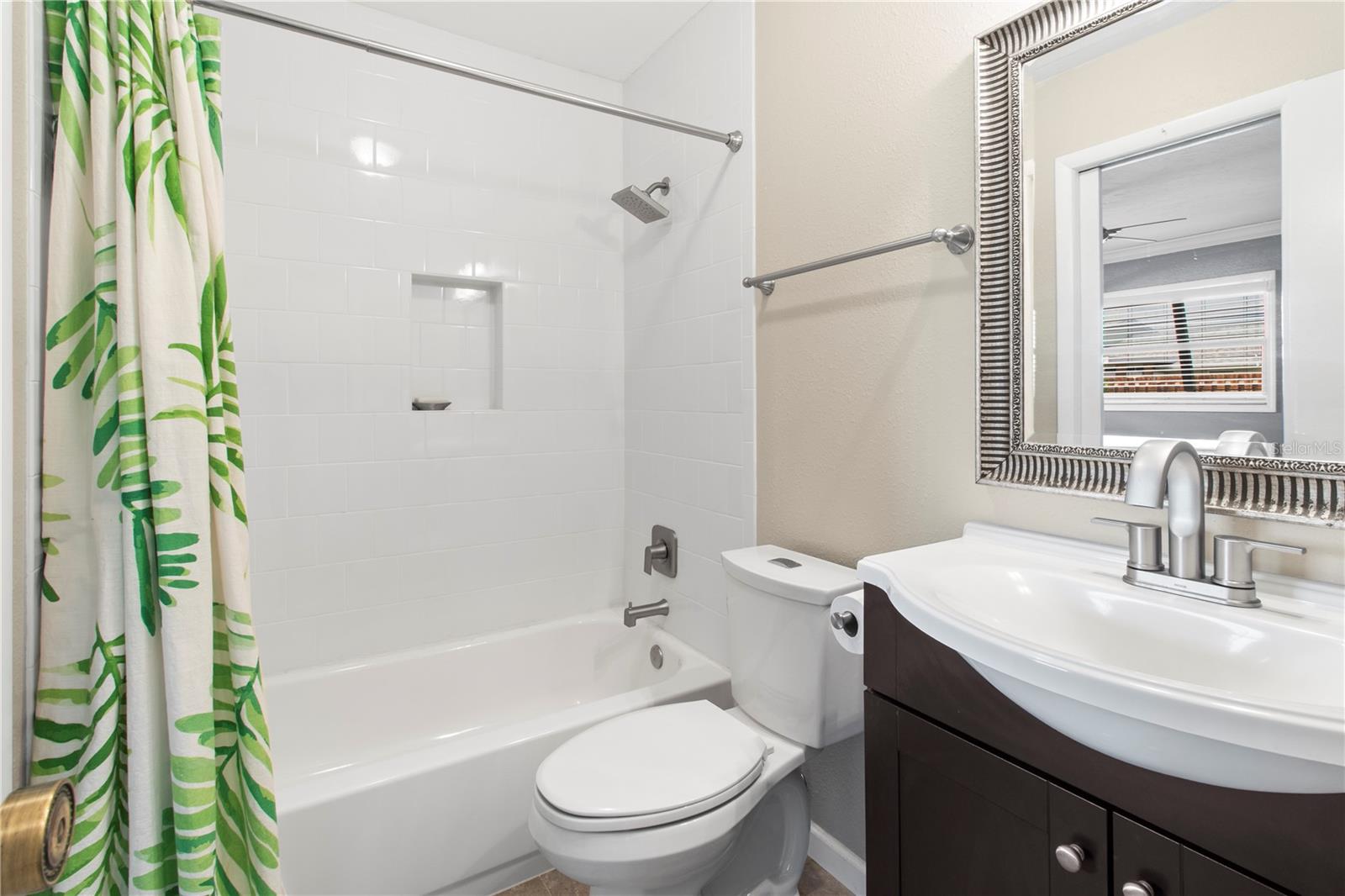 7926 CYPRESS LAKE DR, SARASOTA, FL — photo 27