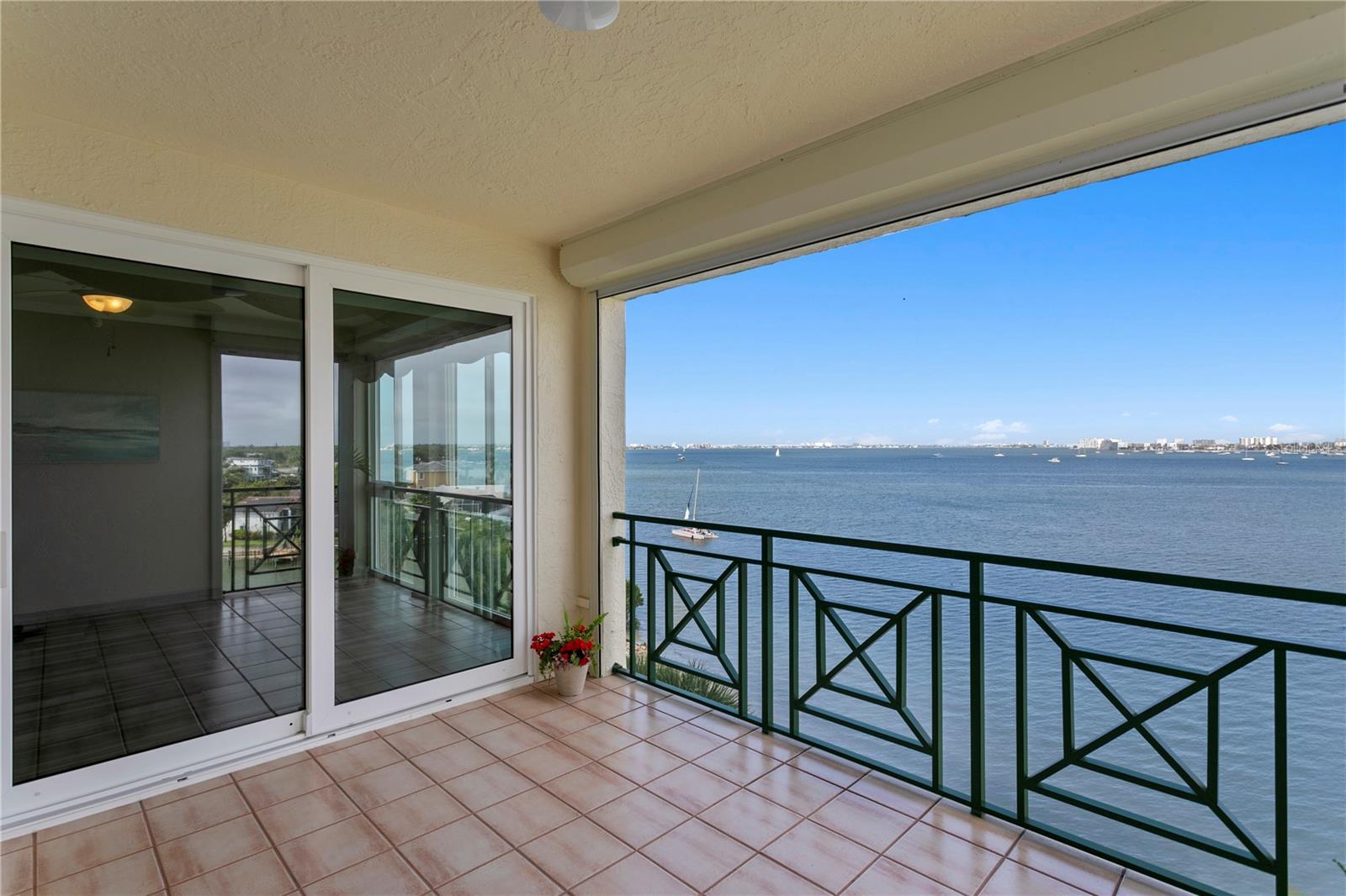 4717 DOLPHIN CAY LN S #507, ST PETERSBURG, FL — photo 3