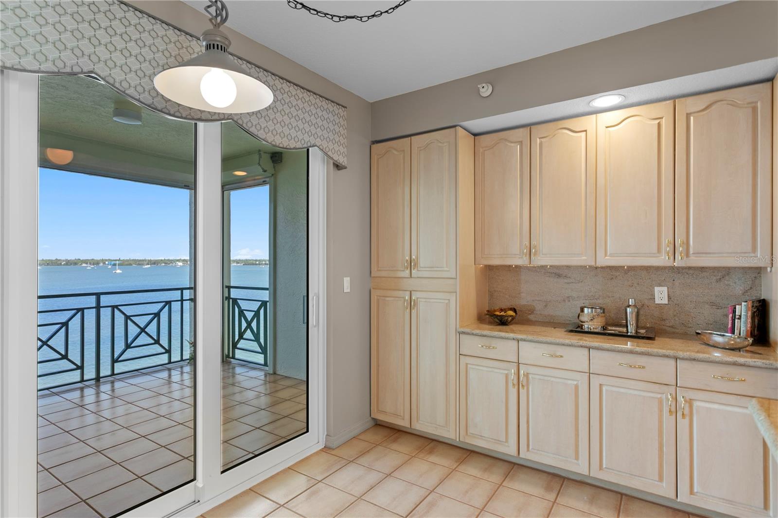 4717 DOLPHIN CAY LN S #507, ST PETERSBURG, FL — photo 22
