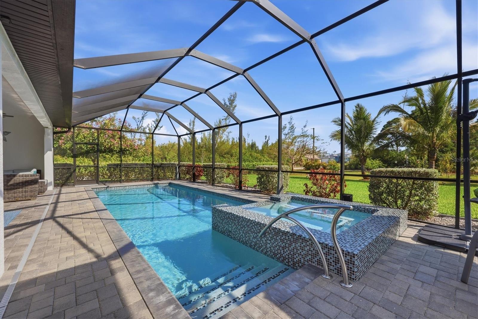 10726 KEARSARGE CIR, PORT CHARLOTTE, FL — photo 44