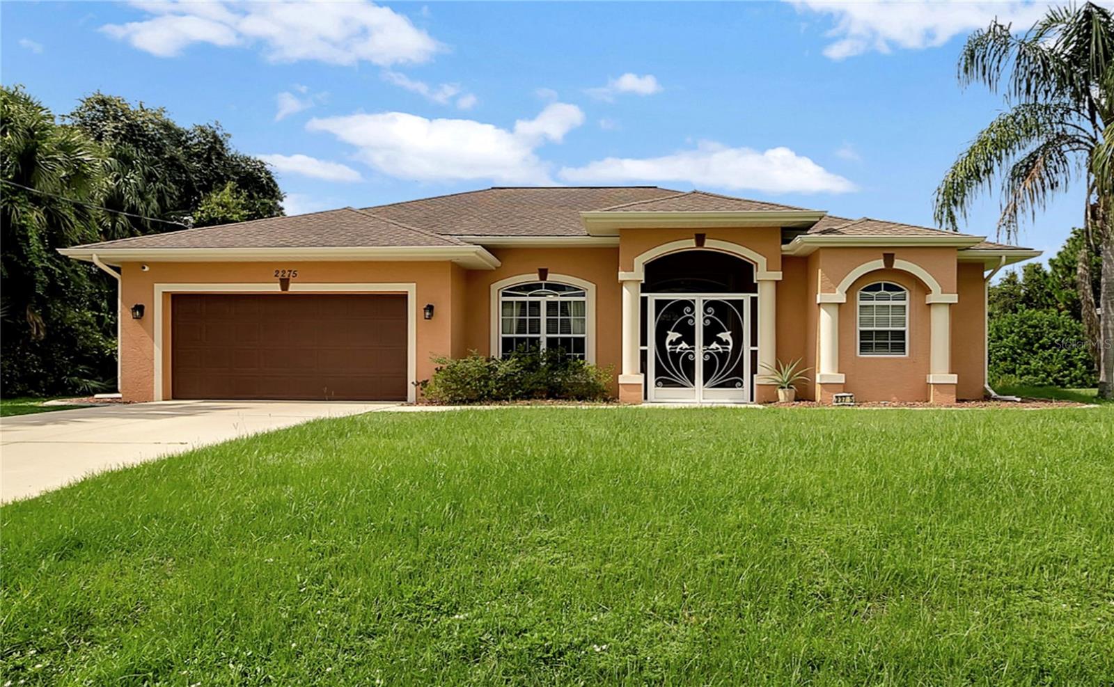 2275 HOMESTEAD CIR, NORTH PORT, FL — photo 2