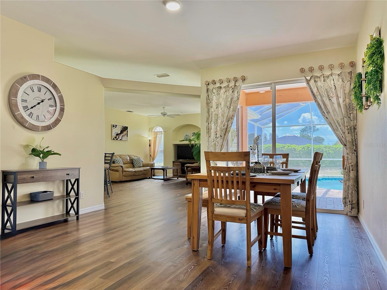 2275 HOMESTEAD CIR, NORTH PORT, FL — photo 9