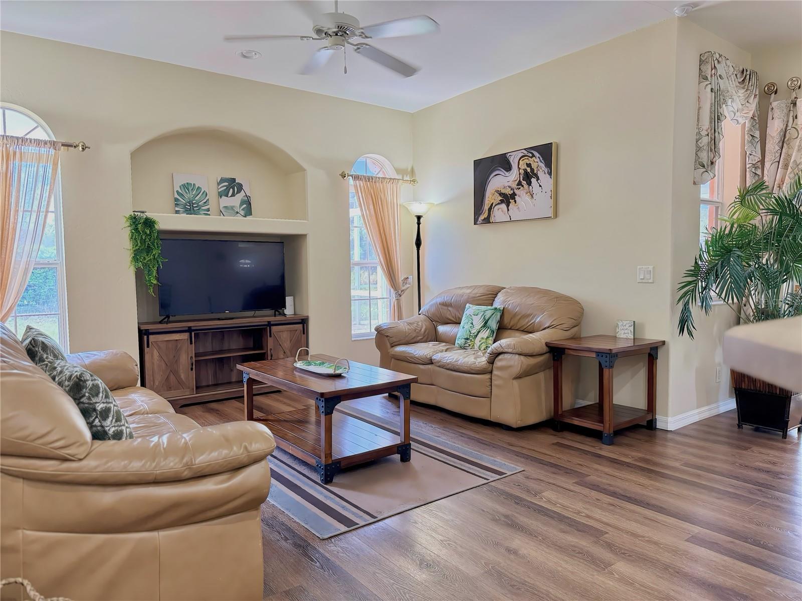 2275 HOMESTEAD CIR, NORTH PORT, FL — photo 12