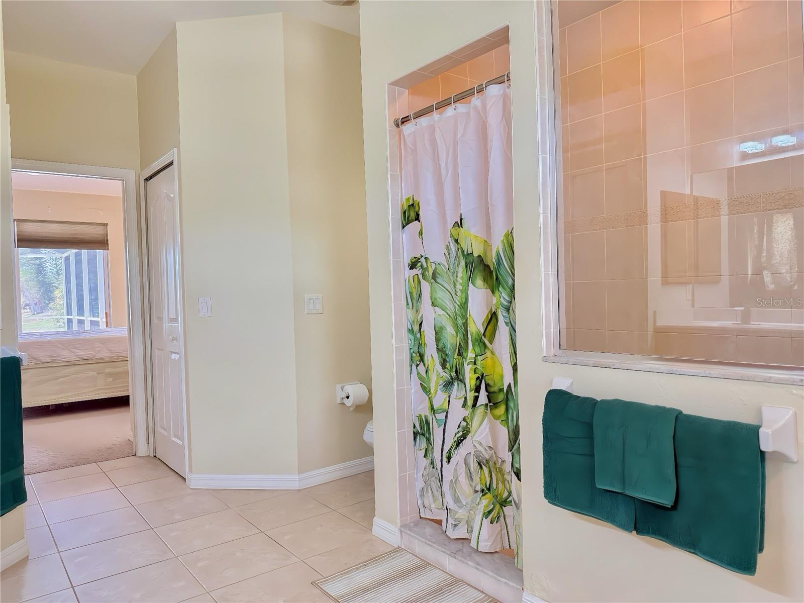 2275 HOMESTEAD CIR, NORTH PORT, FL — photo 26