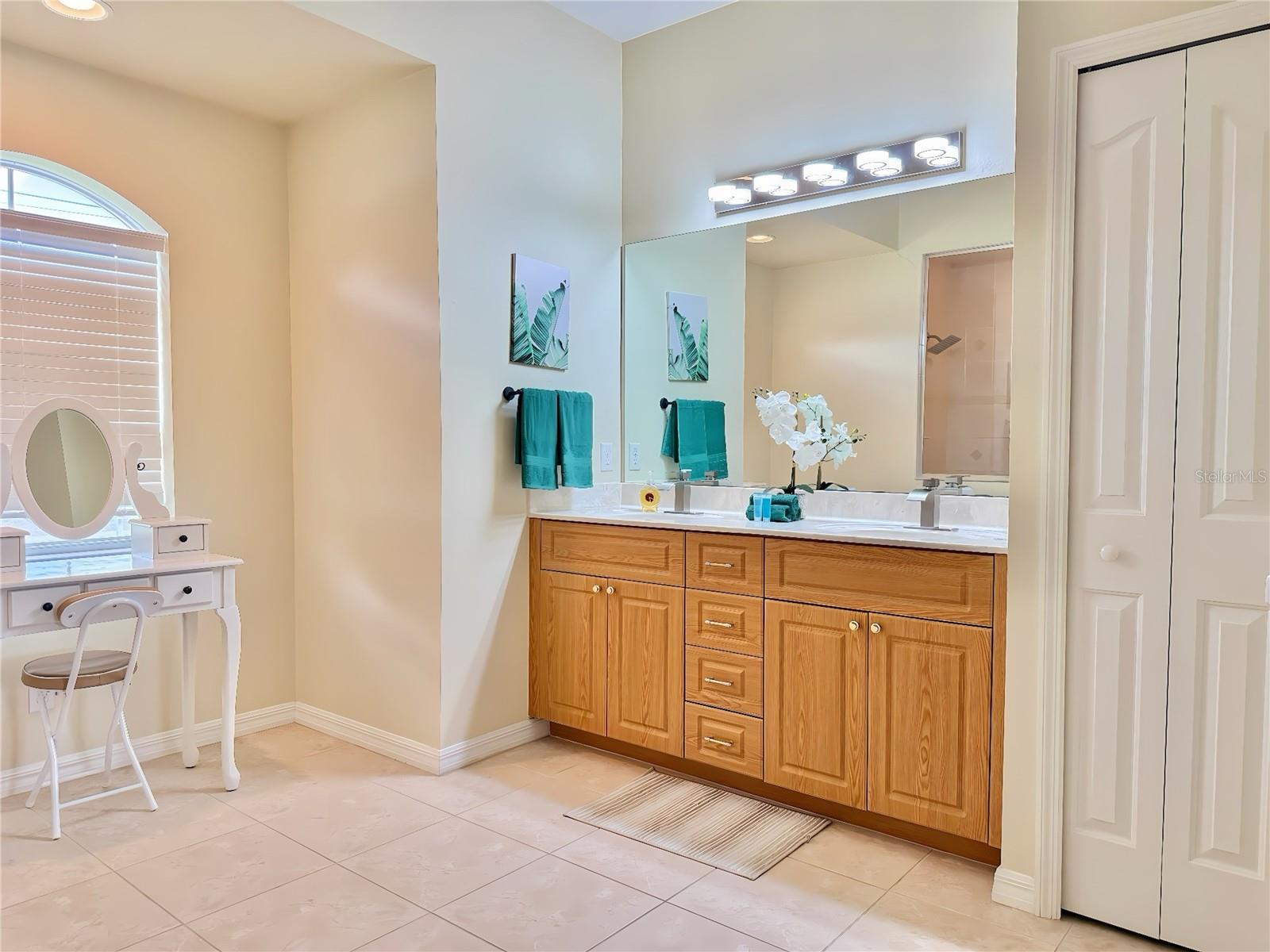 2275 HOMESTEAD CIR, NORTH PORT, FL — photo 28