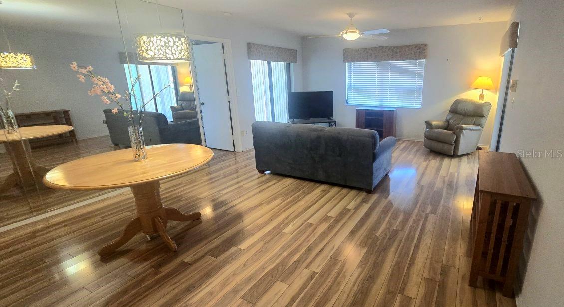 1001 TARTAN DR #302, PALM HARBOR, FL — photo 3