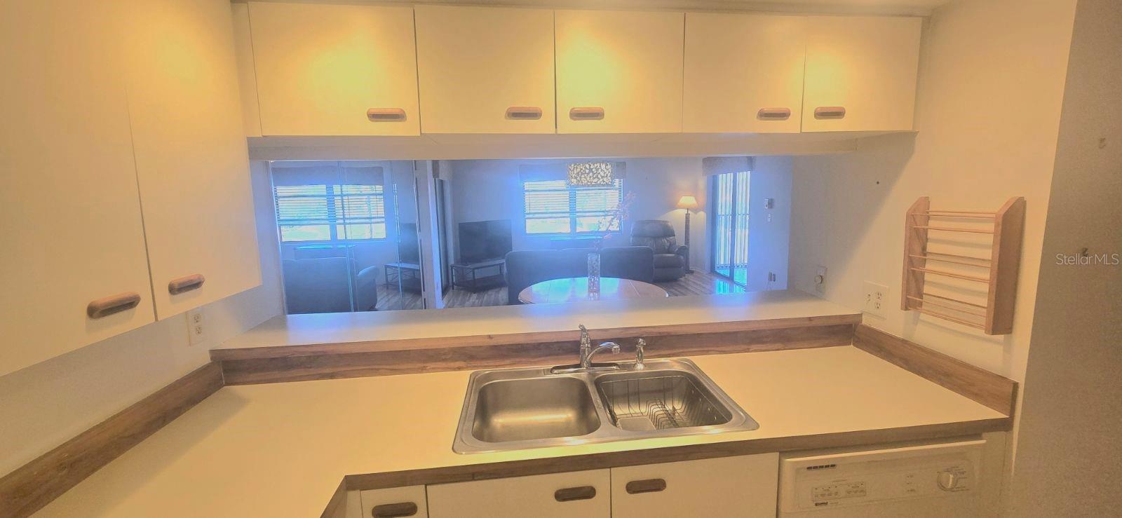 1001 TARTAN DR #302, PALM HARBOR, FL — photo 9