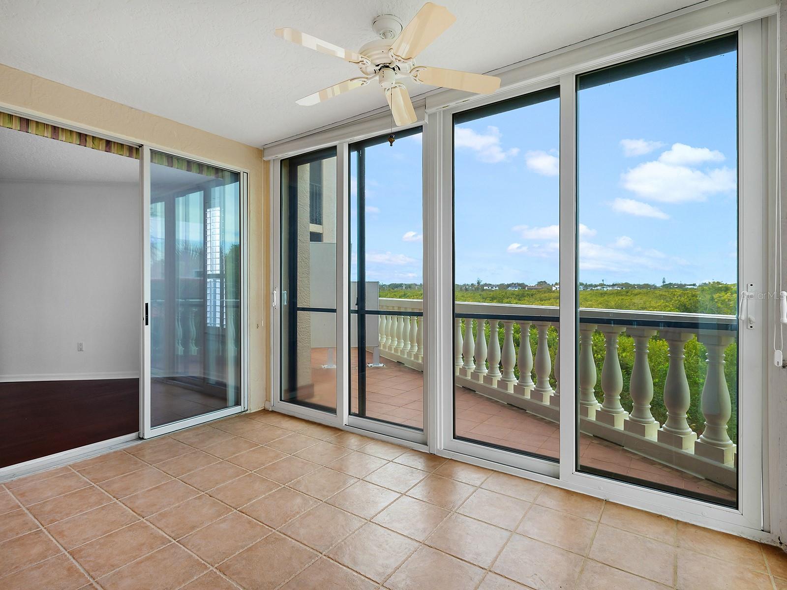 5420 EAGLES POINT CIR #106, SARASOTA, FL — photo 23